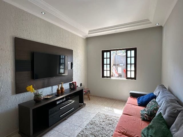 Casa com 150m² 3 quartos e 2 banheiros, à venda, no bairro Parque das Nações em Americana