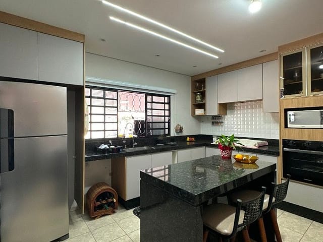 Casa com 150m² 3 quartos e 2 banheiros, à venda, no bairro Parque das Nações em Americana