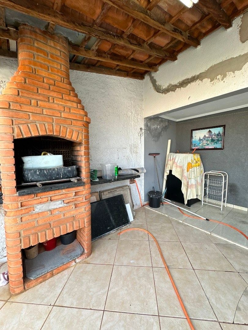 Casa, 3 quartos, 222 m² - Foto 4