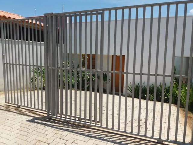 Casa com 150m² 2 quartos e 1 banheiro, à venda, no bairro Jardim Vale da Lua em Tatuí