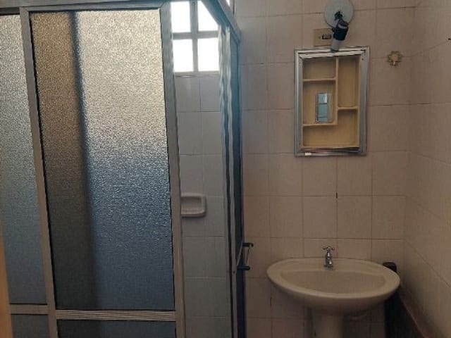 Casa com 194m² 2 quartos e 2 banheiros, para alugar, no bairro Vila Maria em Birigui