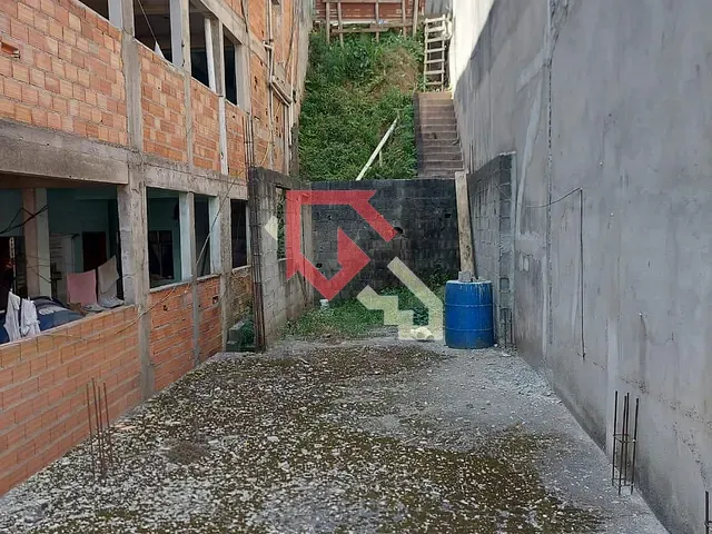 Casa com 125m² 1 quarto e 1 banheiro, à venda, no bairro Alto da Boa Vista em Mauá