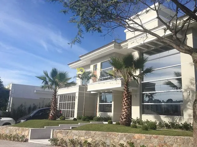 Casa com 457m² 3 quartos e 3 banheiros, à venda, no bairro Cidade Universitária Pedra Branca em Palhoça