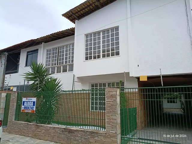 Casa com 330m², para alugar, no bairro Salgado Filho em Aracaju