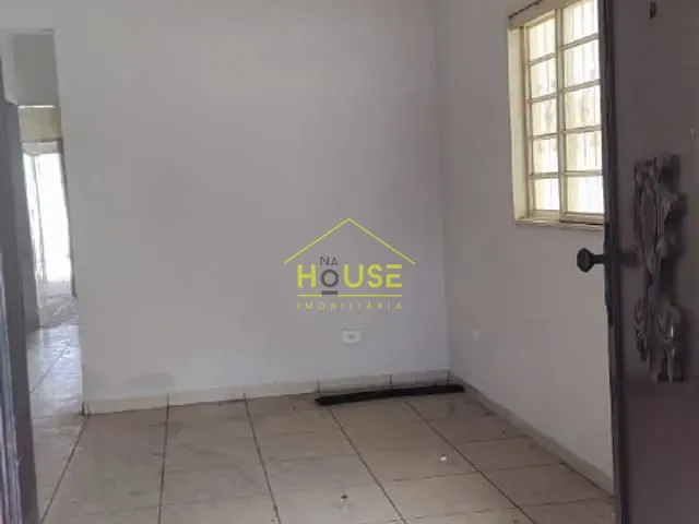 Casa com 300m², à venda, no bairro Vila América em Votuporanga