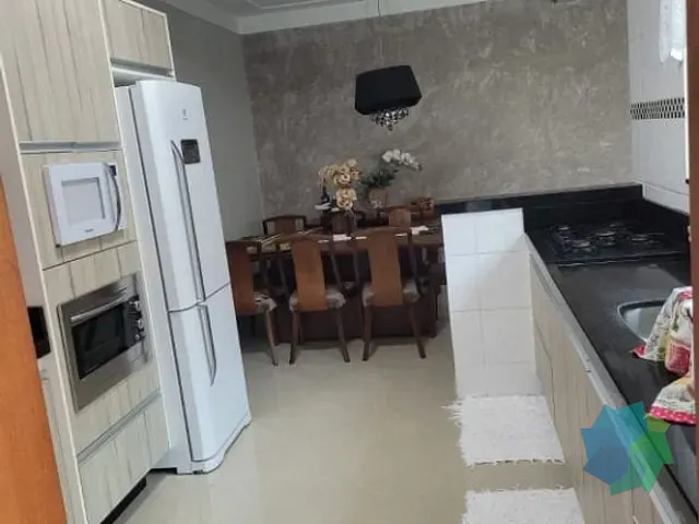 Casa com 224m² 2 quartos e 1 banheiro, à venda, no bairro Jardim Nair Maria em Salto