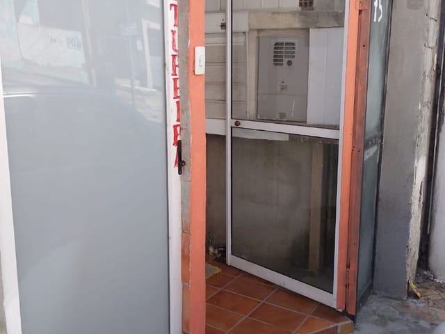 Casa com 348m² 2 quartos e 3 banheiros, à venda, no bairro Jardim Figueira Grande em São Paulo