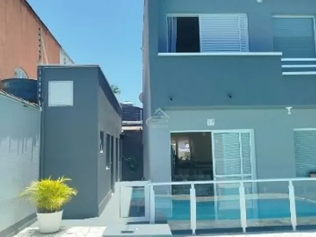 Sobrado com 100m² 2 quartos e 3 banheiros, à venda, no bairro Boraceia em Bertioga