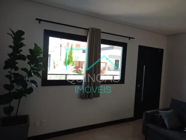 Casa com 171m² 3 quartos e 3 banheiros, à venda, no bairro Distrito Jacaré em Itupeva