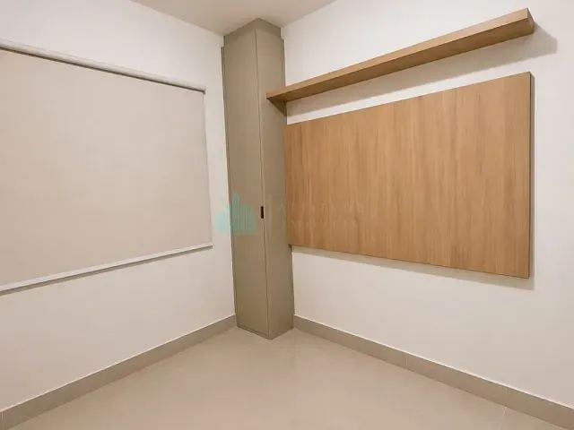 Casa 2 quartos e 2 banheiros, para alugar, no bairro Vila União em Catalão