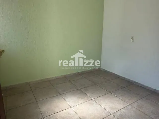 Casa com 104m², à venda, no bairro Santo Antônio em Itapira