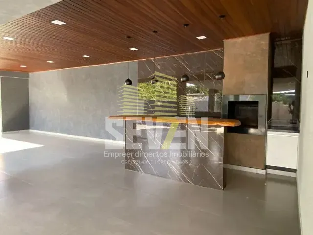 Casa com 1200m² 3 quartos e 3 banheiros, à venda, no bairro Jardim Danúbio em Agudos