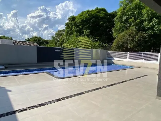 Casa com 1200m² 3 quartos e 3 banheiros, à venda, no bairro Jardim Danúbio em Agudos