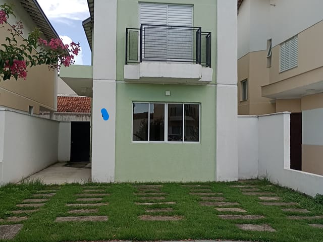 Casa com 120m² 3 quartos e 2 banheiros, à venda, no bairro Jardim Califórnia em Taubaté