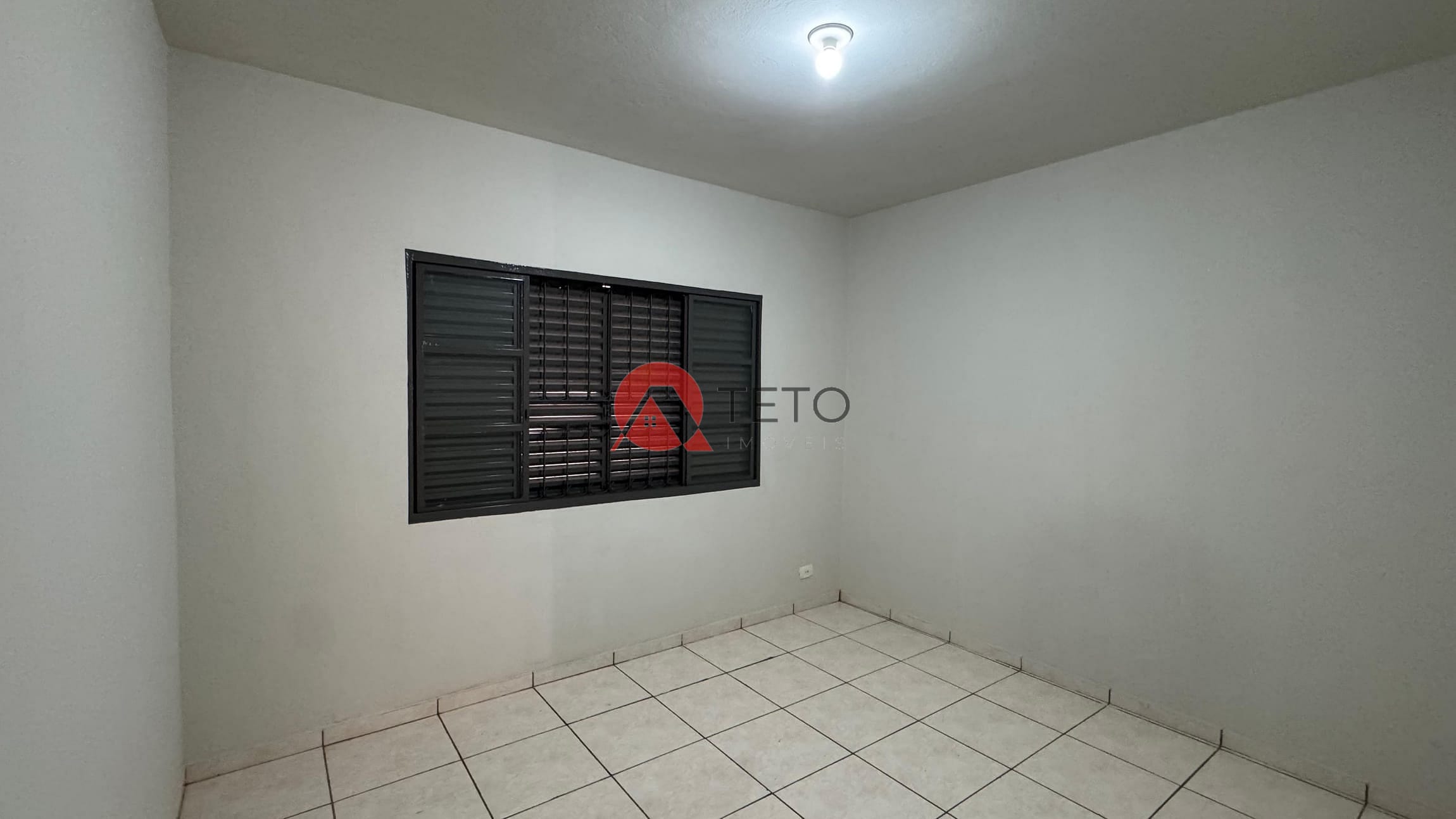 Casa para alugar com 3 quartos, 90m² - Foto 8