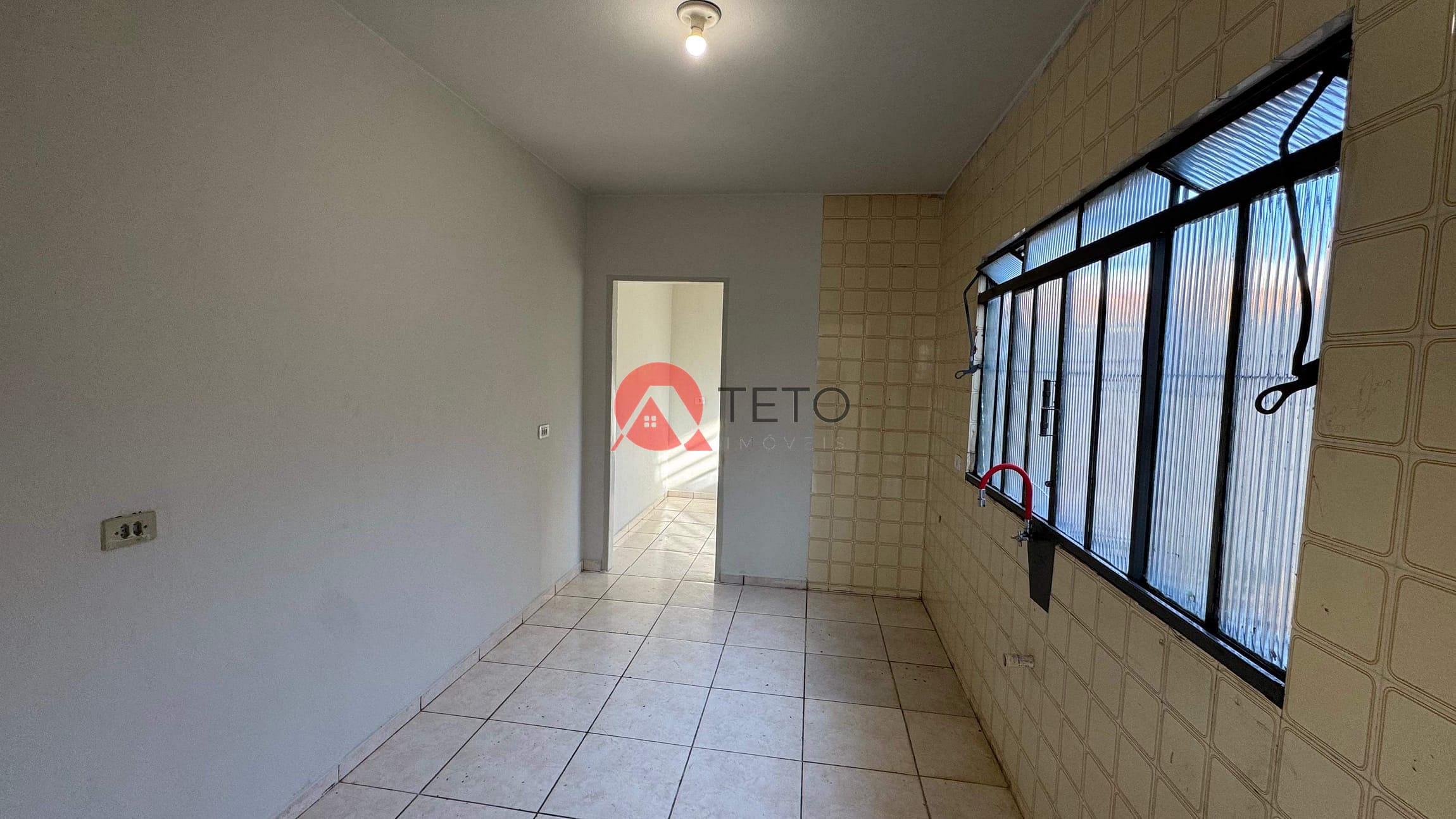 Casa para alugar com 3 quartos, 90m² - Foto 6