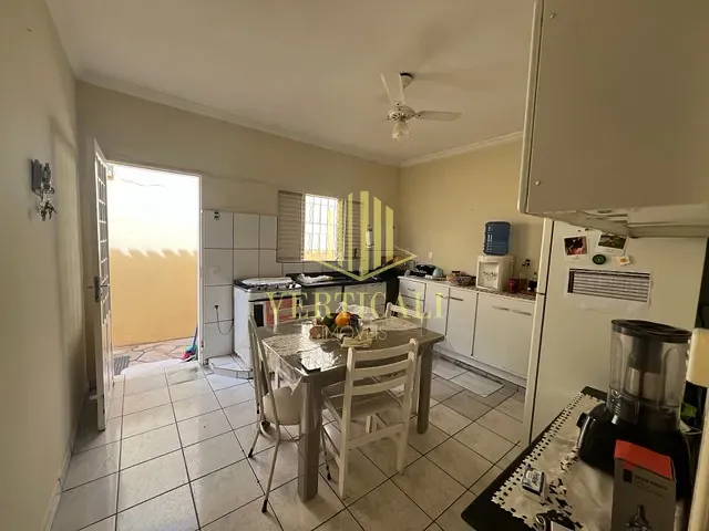 Casa com 360m² 3 quartos e 3 banheiros, à venda, no bairro Jardim Independência  em Cuiabá
