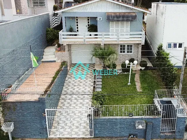 Casa 3 quartos e 3 banheiros, à venda, no bairro Metzler em Campo Bom