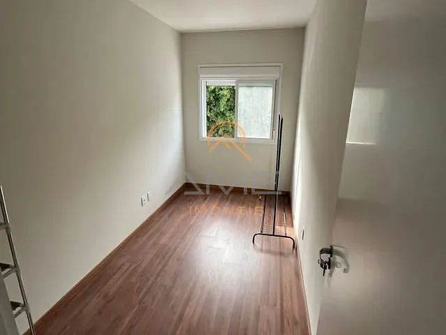 Casa 3 quartos e 2 banheiros, à venda, no bairro Las Acácias em Pelotas