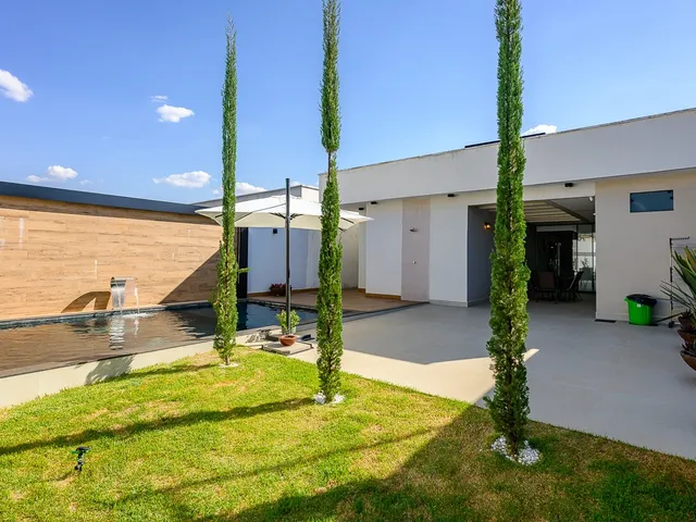 Casa com 600m² 3 quartos e 4 banheiros, à venda, no bairro Setor Habitacional Arniqueira (Águas Claras) em Brasília