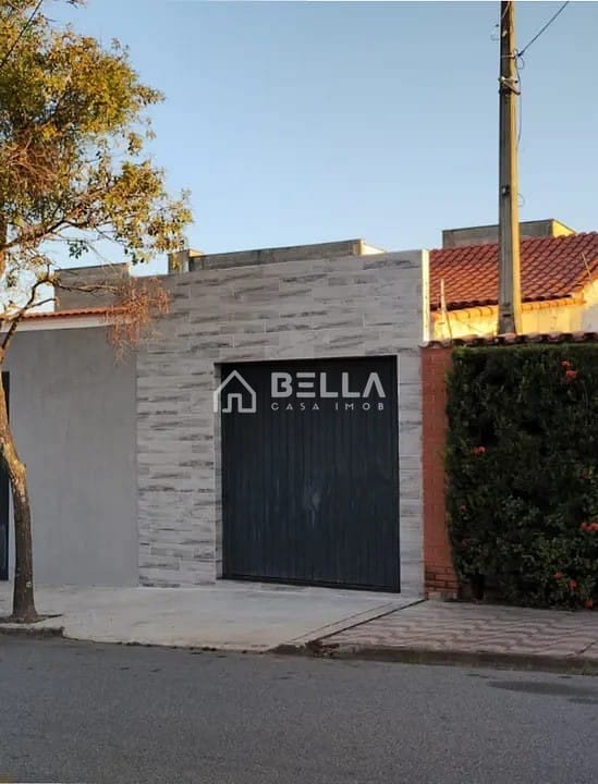 Casa à venda e aluguel com 3 quartos, 225m² - Foto 3