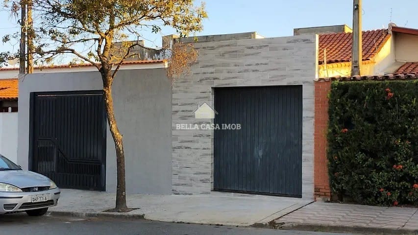Casa à venda e aluguel com 3 quartos, 225m² - Foto 2