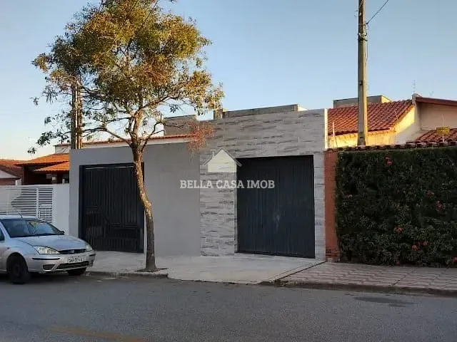 Casa com 225m² 3 quartos e 3 banheiros, à venda ou para alugar, no bairro Parque Ouro Fino em Sorocaba