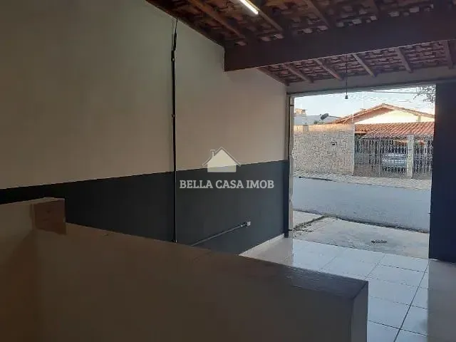 Casa com 225m² 3 quartos e 3 banheiros, à venda ou para alugar, no bairro Parque Ouro Fino em Sorocaba