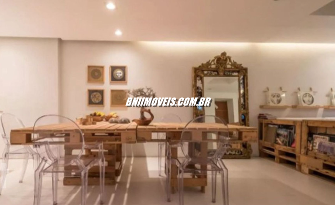 Casa, 5 quartos, 250 m² - Foto 4