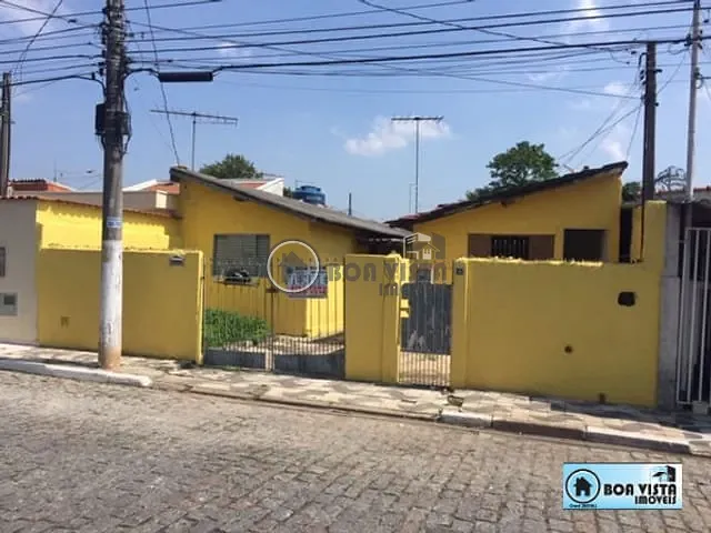 Casa com 250m² 3 quartos e 1 banheiro, à venda, no bairro Sítio São José em Suzano