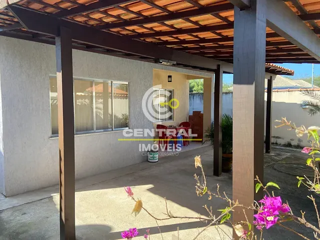 Casa 3 quartos e 2 banheiros, à venda, no bairro Caluge em Itaboraí