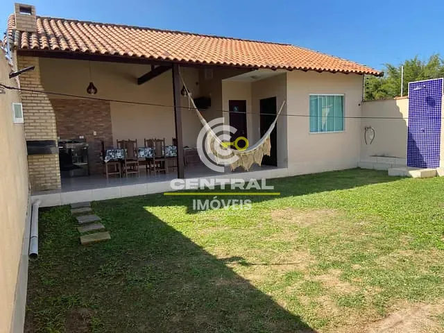 Casa 3 quartos e 2 banheiros, à venda, no bairro Caluge em Itaboraí