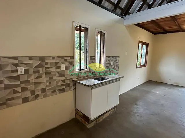 Casa com 371m² 1 quarto e 1 banheiro, à venda, no bairro Campeche em Florianópolis