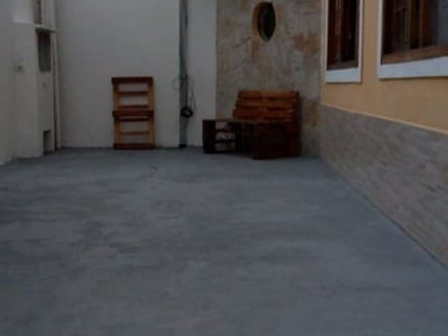 Casa à venda, no bairro Jardim Yassuda em Pindamonhangaba