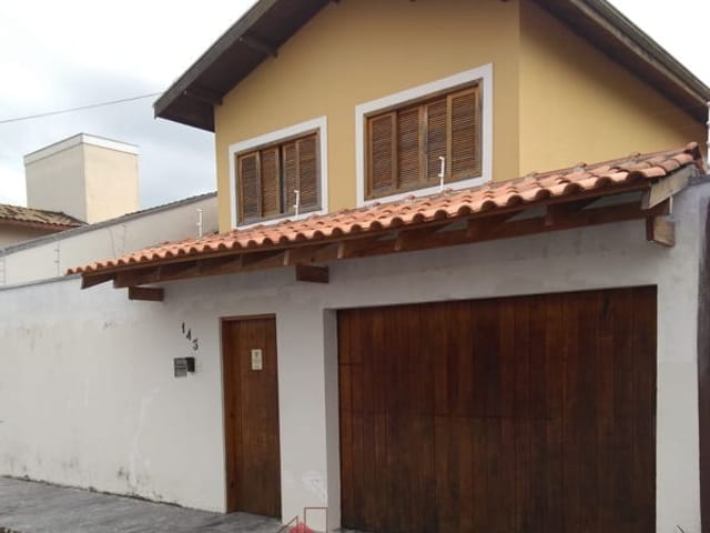 Casa à venda, no bairro Jardim Yassuda em Pindamonhangaba