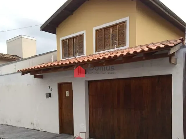 Casa à venda, no bairro Jardim Yassuda em Pindamonhangaba