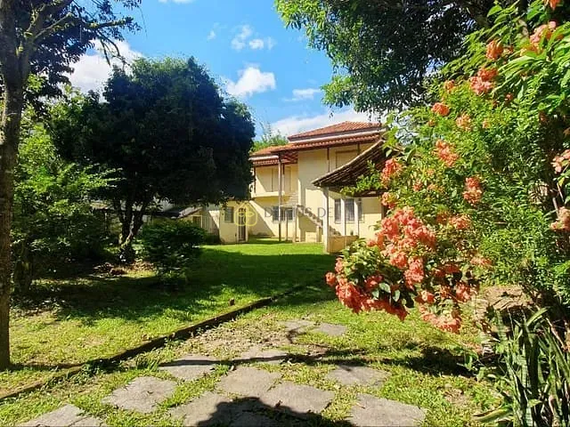Casa 3 quartos e 3 banheiros, à venda, no bairro Vila Pinheiro em Itatiaia