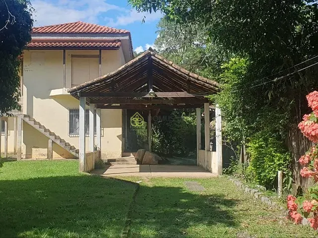Casa 3 quartos e 3 banheiros, à venda, no bairro Vila Pinheiro em Itatiaia