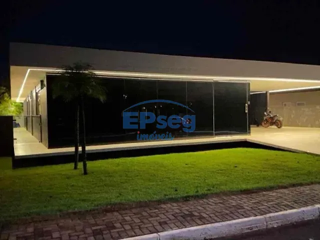 Casa com 811m² 4 quartos e 1 banheiro, à venda, no bairro Jardim União em Cambé