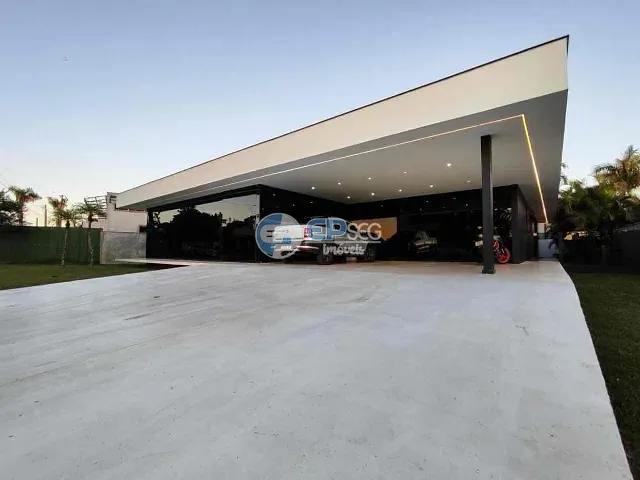 Casa com 811m² 4 quartos e 1 banheiro, à venda, no bairro Jardim União em Cambé