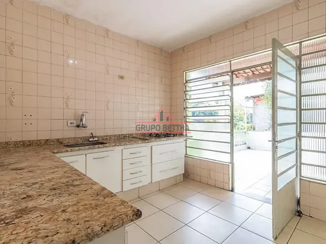 Casa com 343m² 2 quartos e 1 banheiro, à venda, no bairro Vila Engenho Novo em Barueri