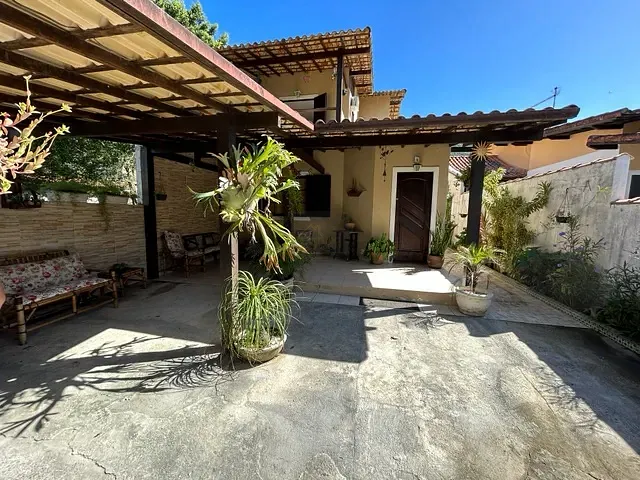 Casa com 300m² 4 quartos e 3 banheiros, à venda, no bairro Recanto de Itaipuaçu (Itaipuaçu) em Maricá