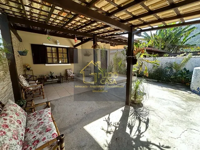 Casa com 300m² 4 quartos e 3 banheiros, à venda, no bairro Recanto de Itaipuaçu (Itaipuaçu) em Maricá