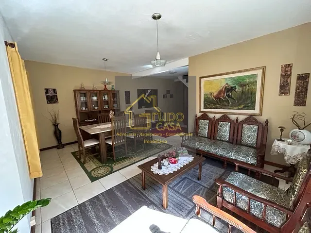 Casa com 300m² 4 quartos e 3 banheiros, à venda, no bairro Recanto de Itaipuaçu (Itaipuaçu) em Maricá