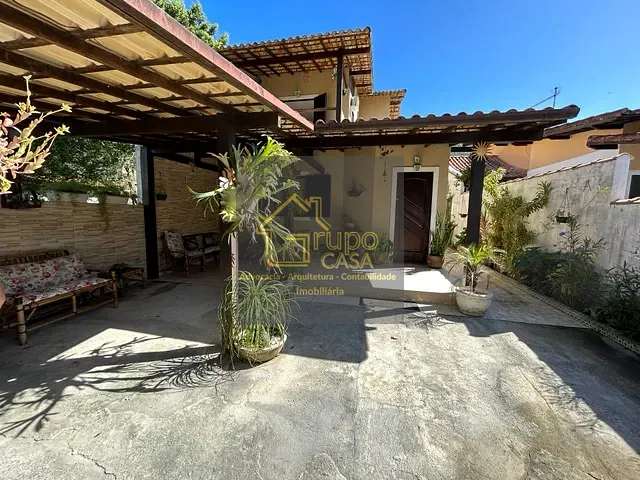 Casa com 300m² 4 quartos e 3 banheiros, à venda, no bairro Recanto de Itaipuaçu (Itaipuaçu) em Maricá