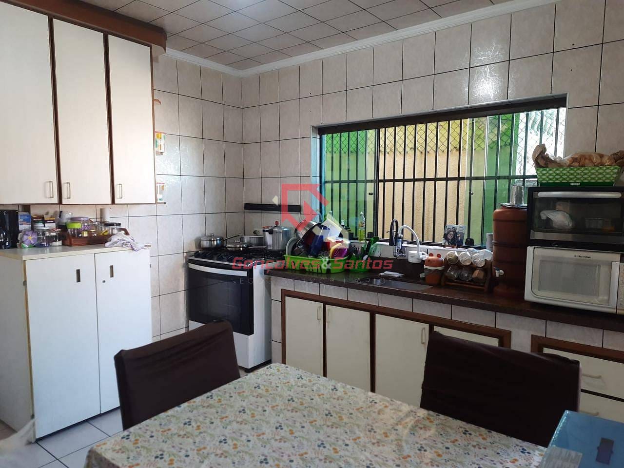 Casa à venda e aluguel com 2 quartos, 10m² - Foto 8