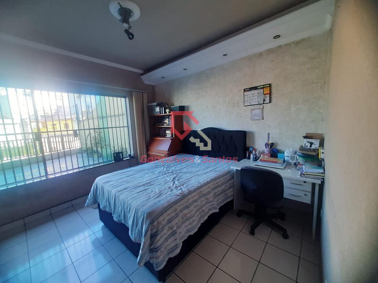 Casa à venda e aluguel com 2 quartos, 10m² - Foto 13