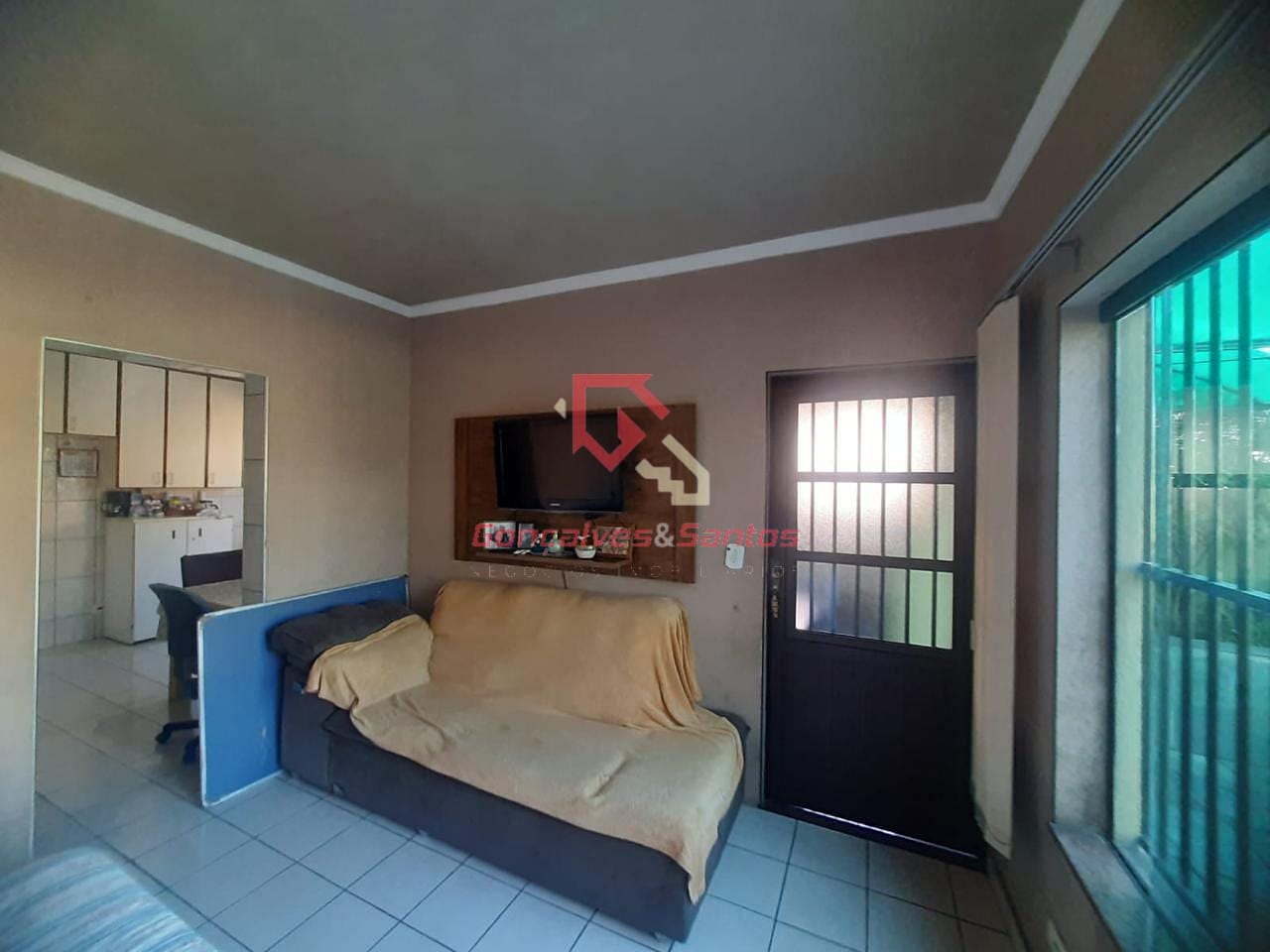 Casa à venda e aluguel com 2 quartos, 10m² - Foto 11