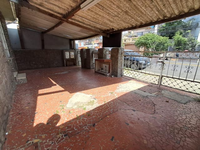 Casa 2 quartos e 1 banheiro, à venda, no bairro Vila Gustavo em São Paulo