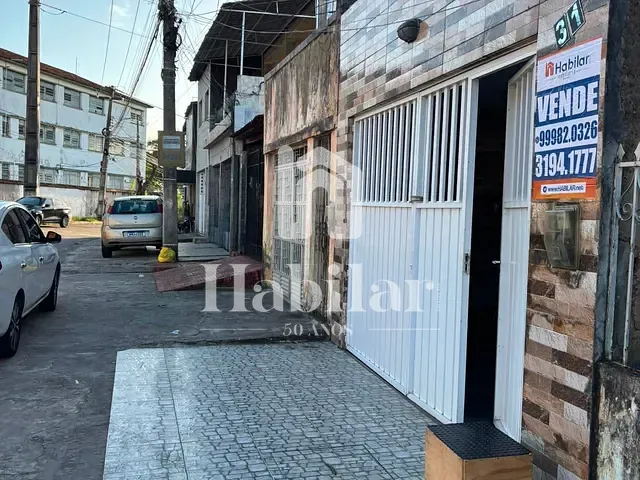 Casa 3 quartos e 2 banheiros, à venda, no bairro Dezoito do Forte em Aracaju